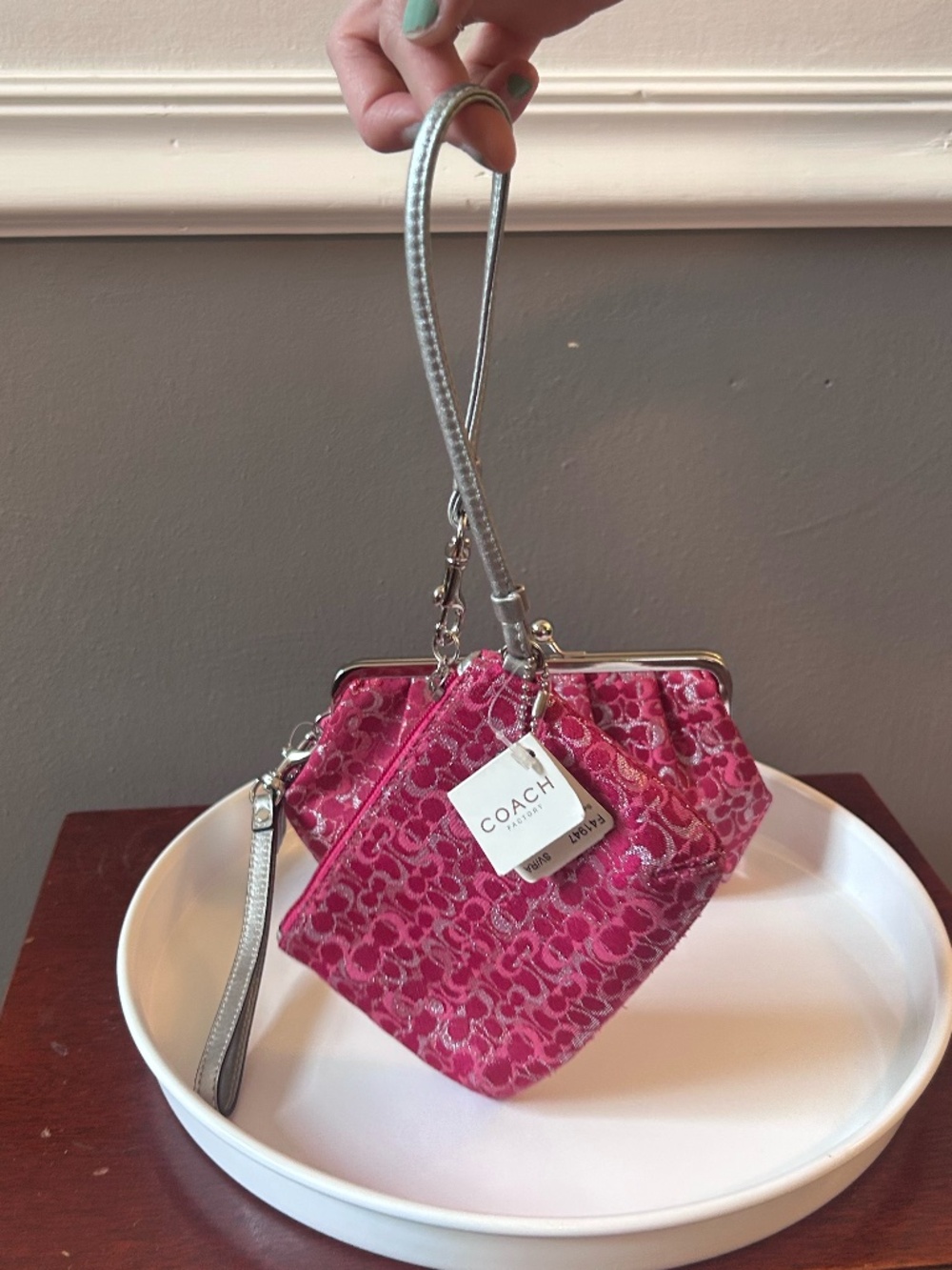 NWT Coach Raspberry Lurex Wristlet and Kisslock Pouch Duo - Picture 7 of 7
